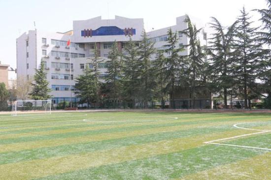 北方汽修学校在哪(北方汽车职业培训学校)