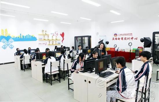 广西理工技术学校介绍(广西理工技术学校怎么样)