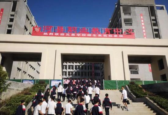 白河县职教中心在哪里(陕西省白河职教中心)