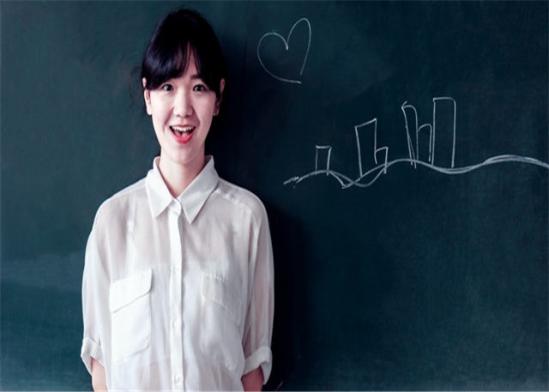 南通经贸技工学校是中专吗